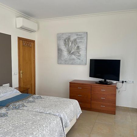 Villa Camakini With Heated Pool And Sea View Arenas Kültér fotó