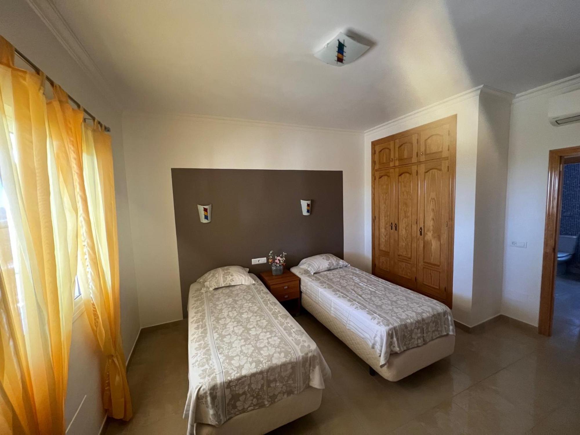 Villa Camakini With Heated Pool And Sea View Arenas Kültér fotó