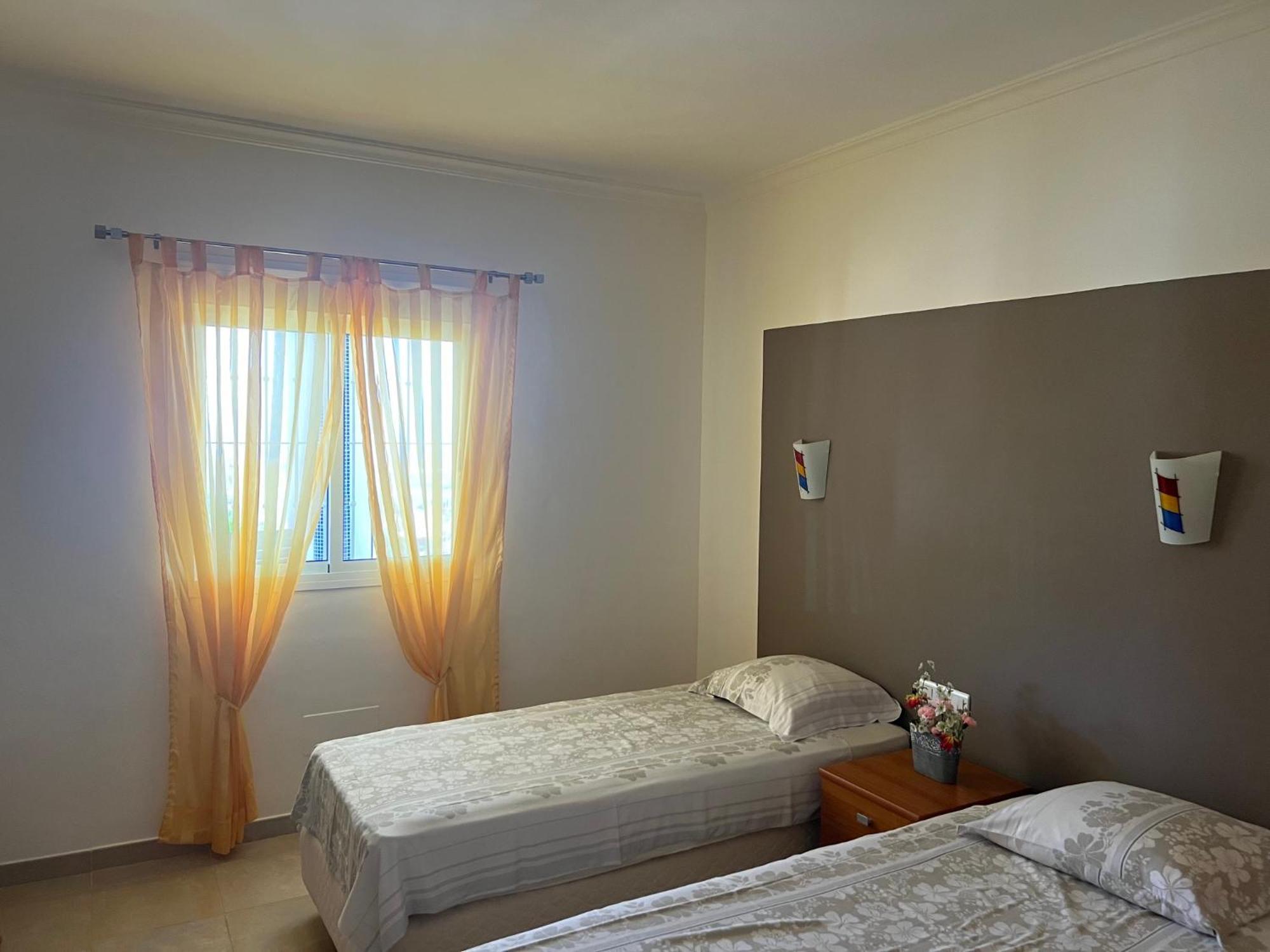 Villa Camakini With Heated Pool And Sea View Arenas Kültér fotó