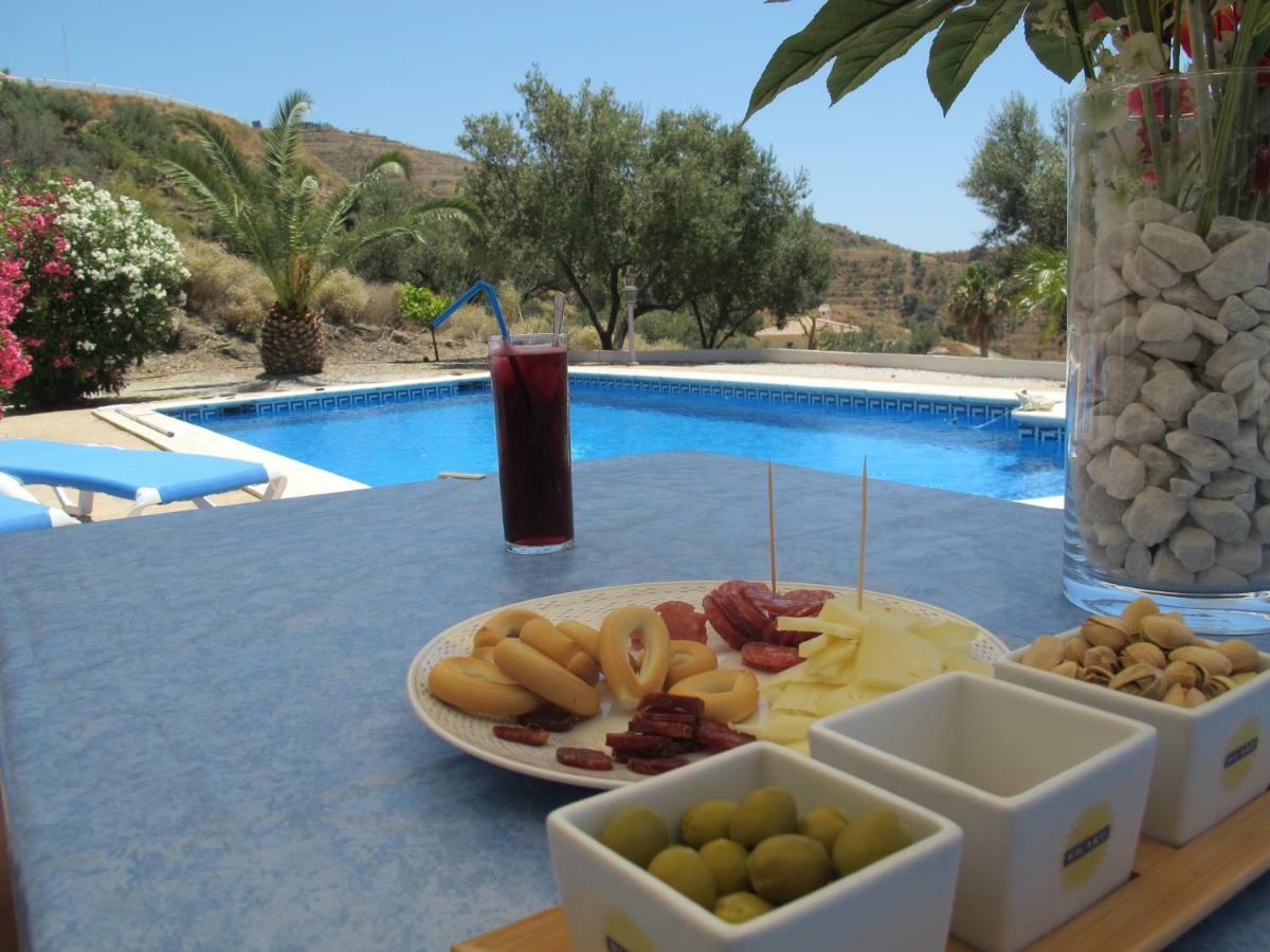 Villa Camakini With Heated Pool And Sea View Arenas Kültér fotó