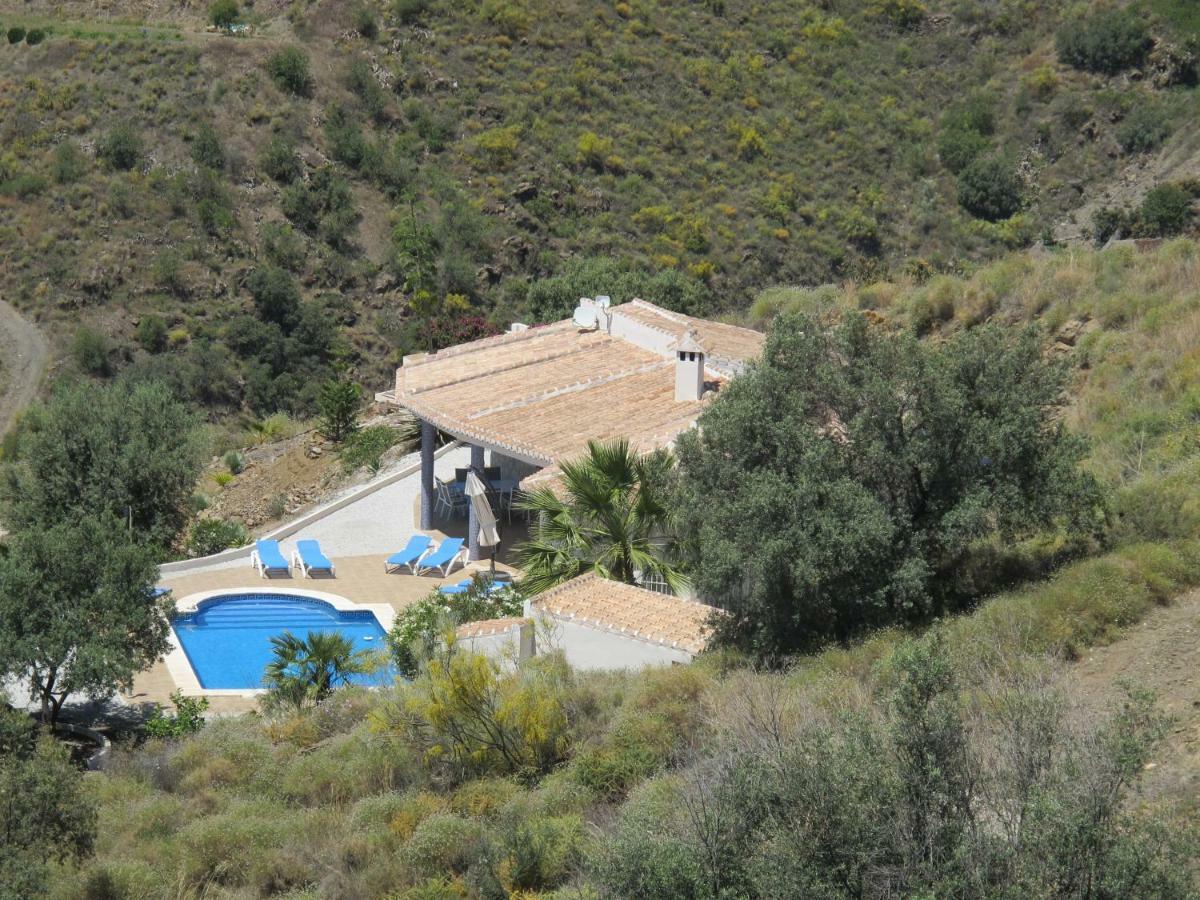 Villa Camakini With Heated Pool And Sea View Arenas Kültér fotó